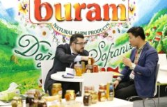 各自国度展团均会有食物类的演示品鉴互动外